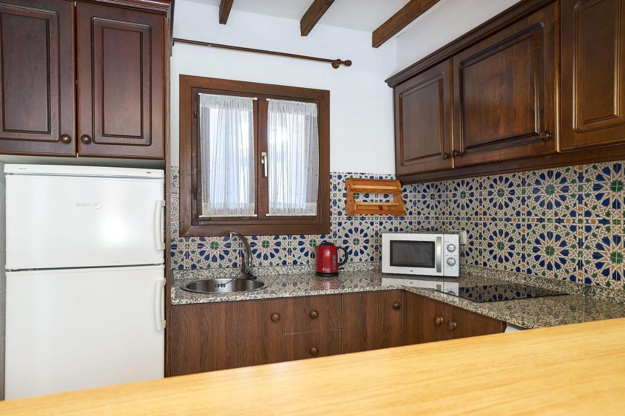 Espanhouse Aldea Del Mar Торевьиа Экстерьер фото